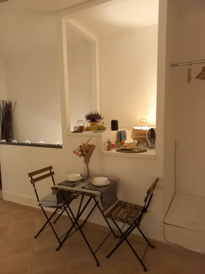 נאפולי La Maison Marseille מראה חיצוני תמונה